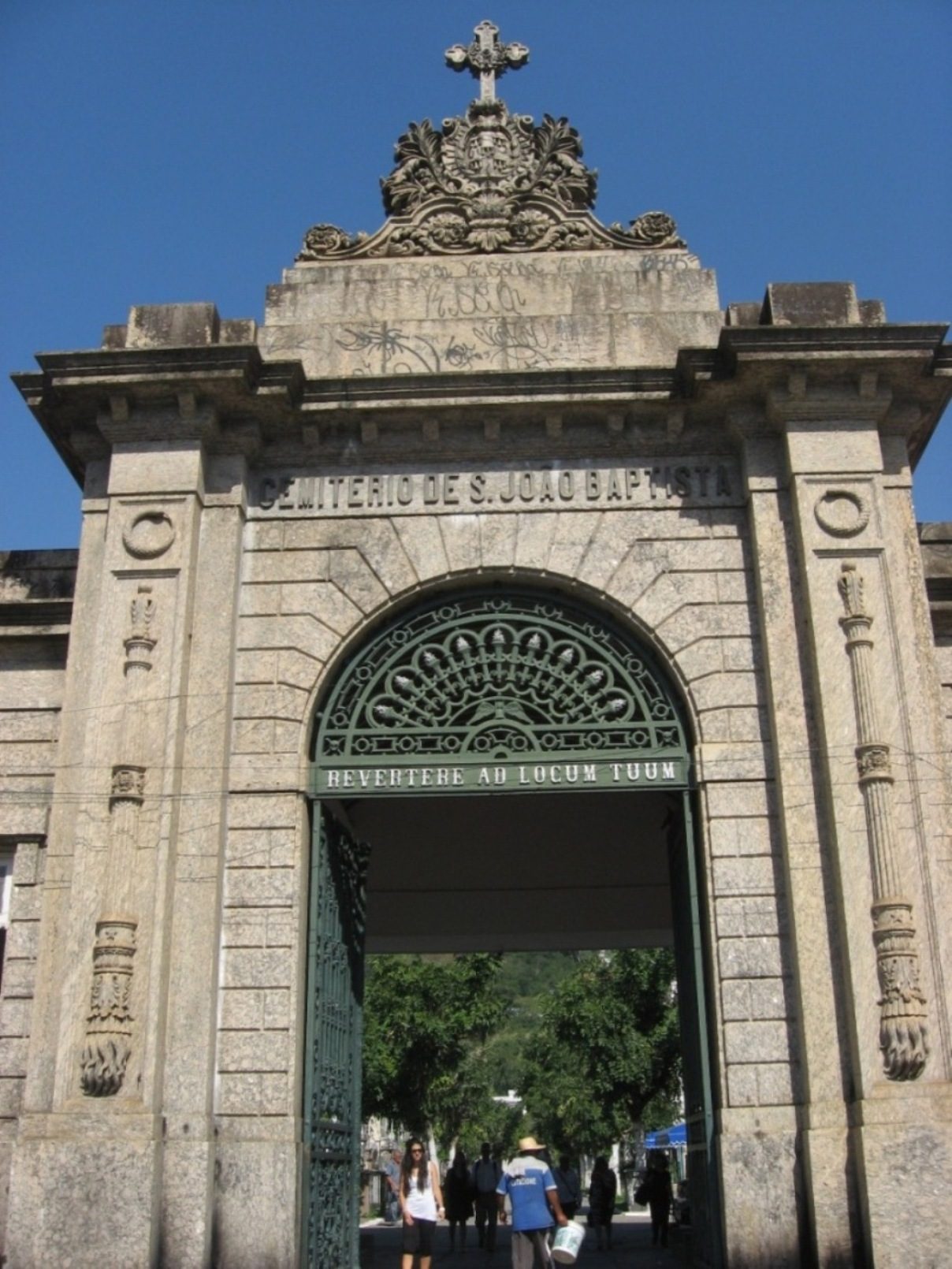 Oswaldo Cruz's tomb (2).JPG